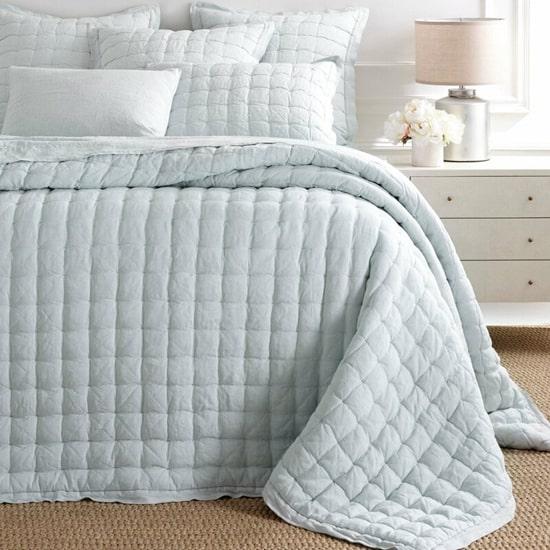 cxmicrotex  Luxurious Real Stitching Prewashed Microfiber Embroidered Quilt Set