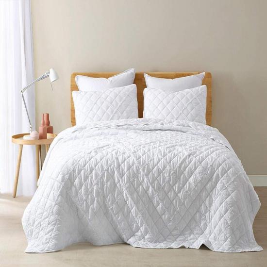 Quilt Cover Set Pure White Color Ruffled Bedspread