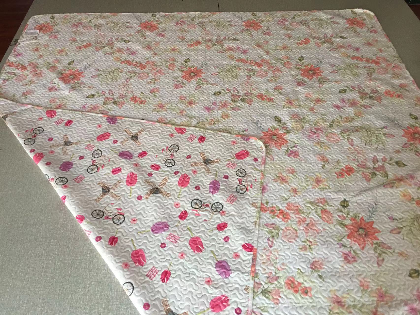 Printed ultrasonic bedspread